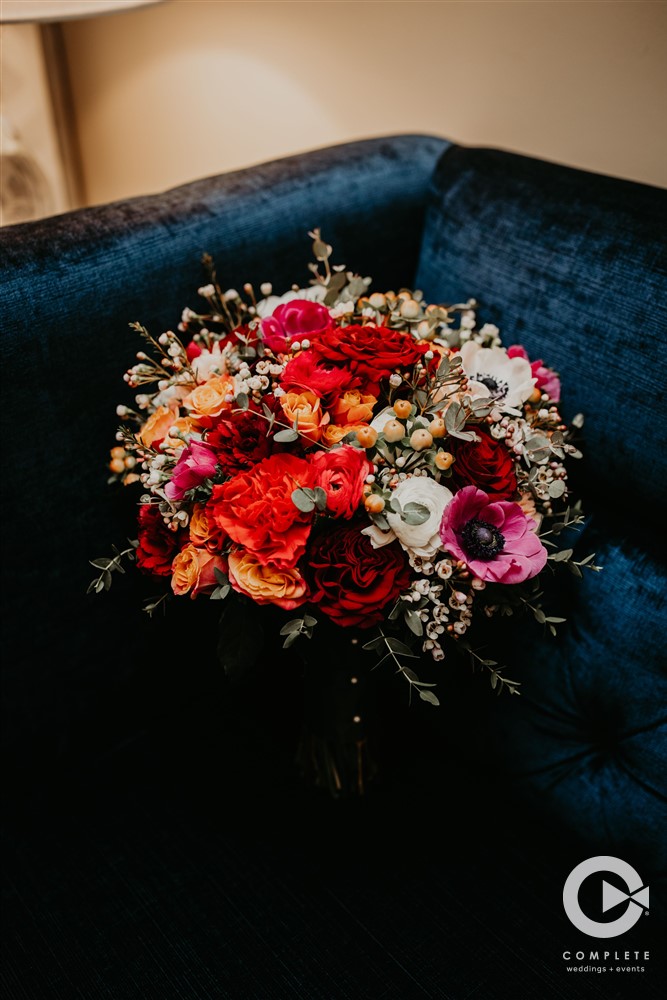 colorful wedding flowers