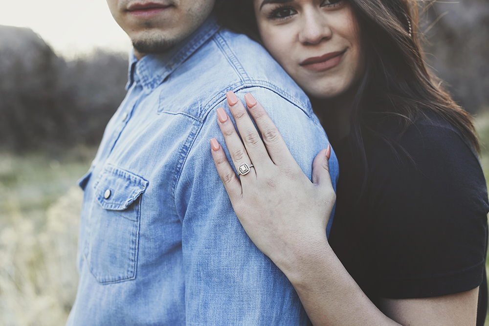 Guide to Loving Your Engagement & Wedding Photos