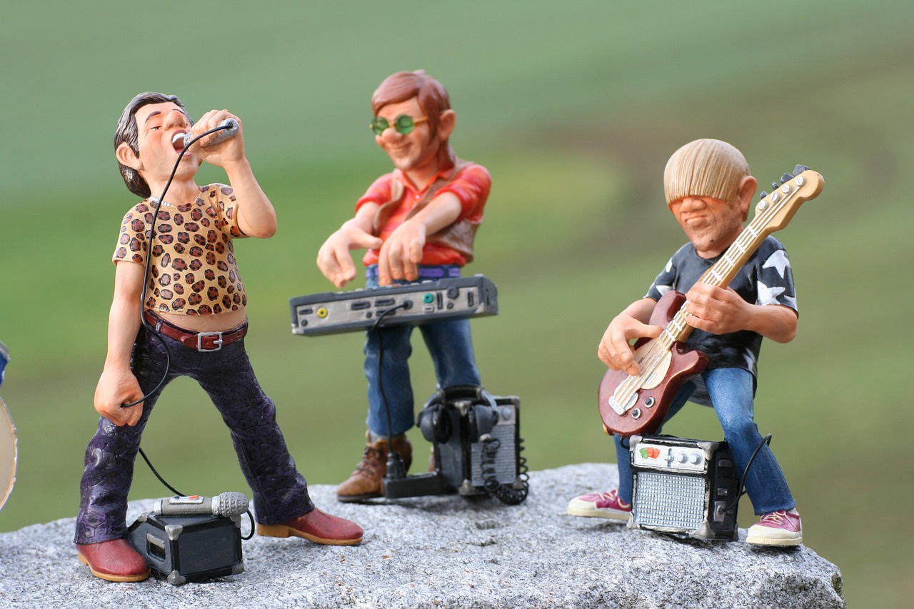 The Battle of Beats: Albuquerque DJ vs. Band Showdown at Your ABQ Wedding in 2024