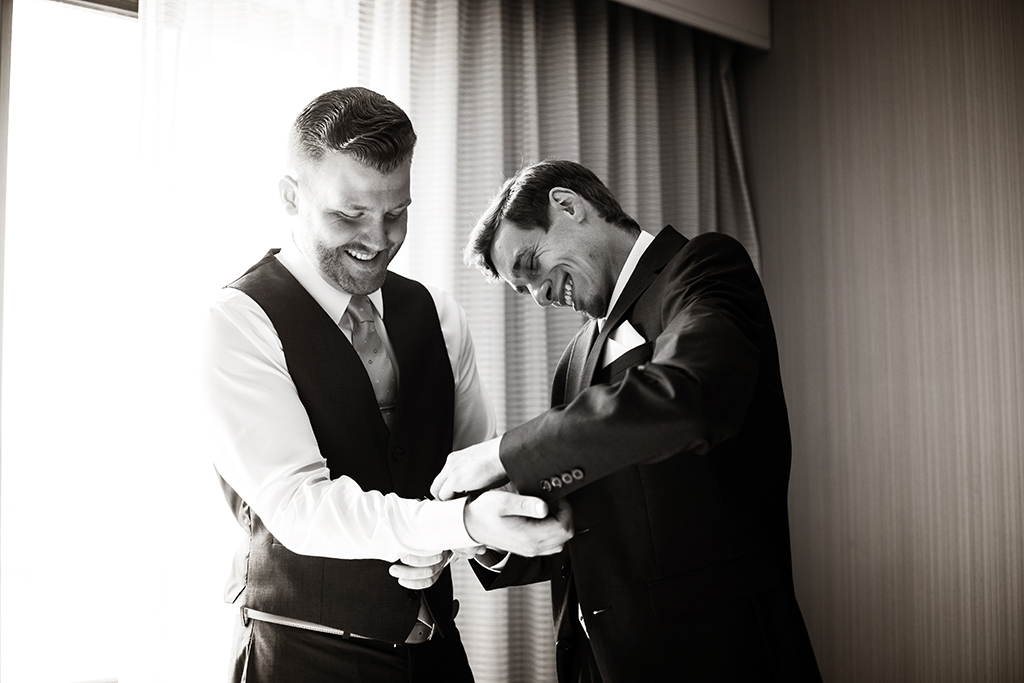 groomsmen getting ready