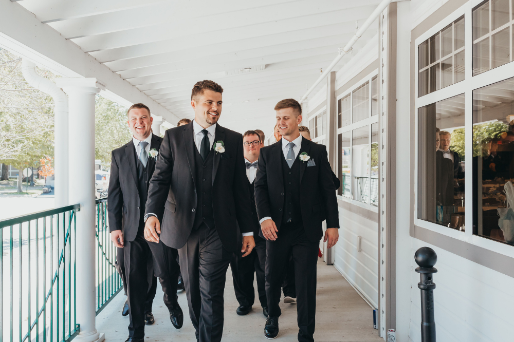 Wedding Day Accessories For The Groom