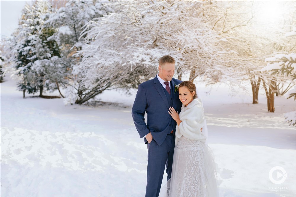 Outdoor Wedding during January in Brainerd Minnesota couple sunset photo