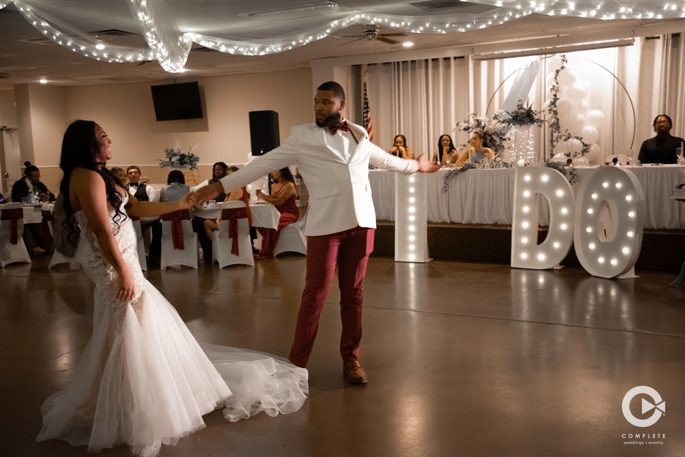 9 Things To Tell Your Cedar Rapids Wedding Photographer