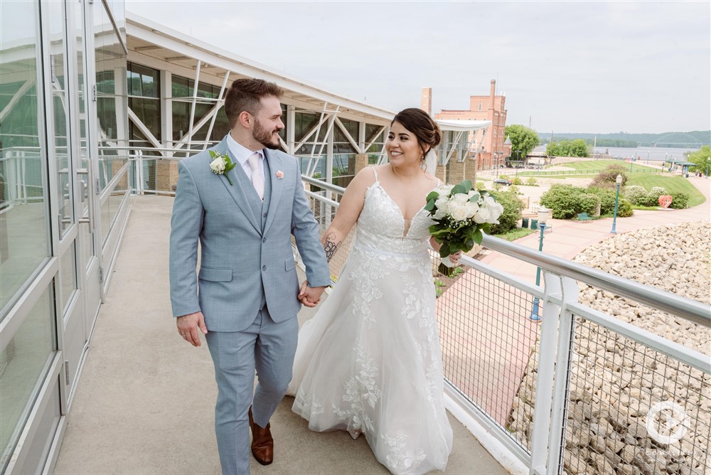 The Best DJ Setup for Outdoor Weddings in Iowa City, Iowa