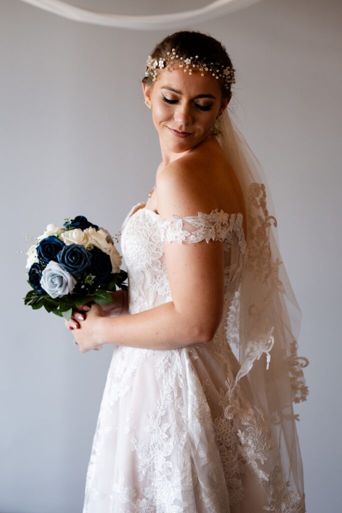 Creating Photo Album: Must-Have Wedding Photos in Iowa City