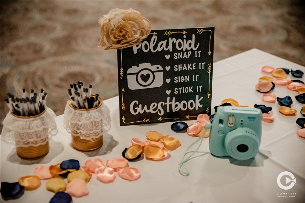 Wedding photos taken at Decauter Conference Center selfie booth