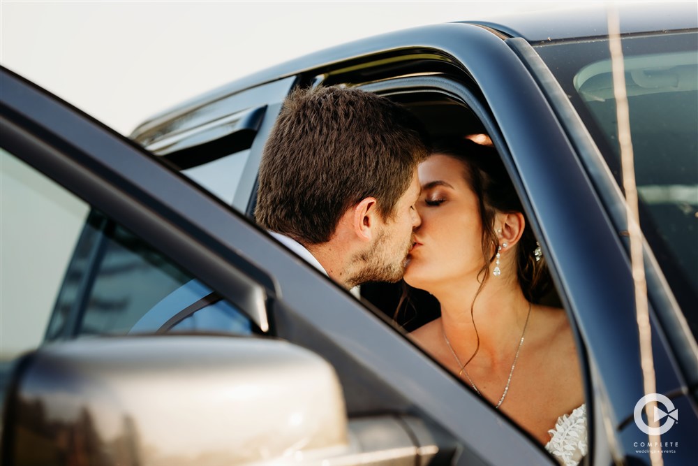 Essential Questions for Central Illinois Wedding Photographers