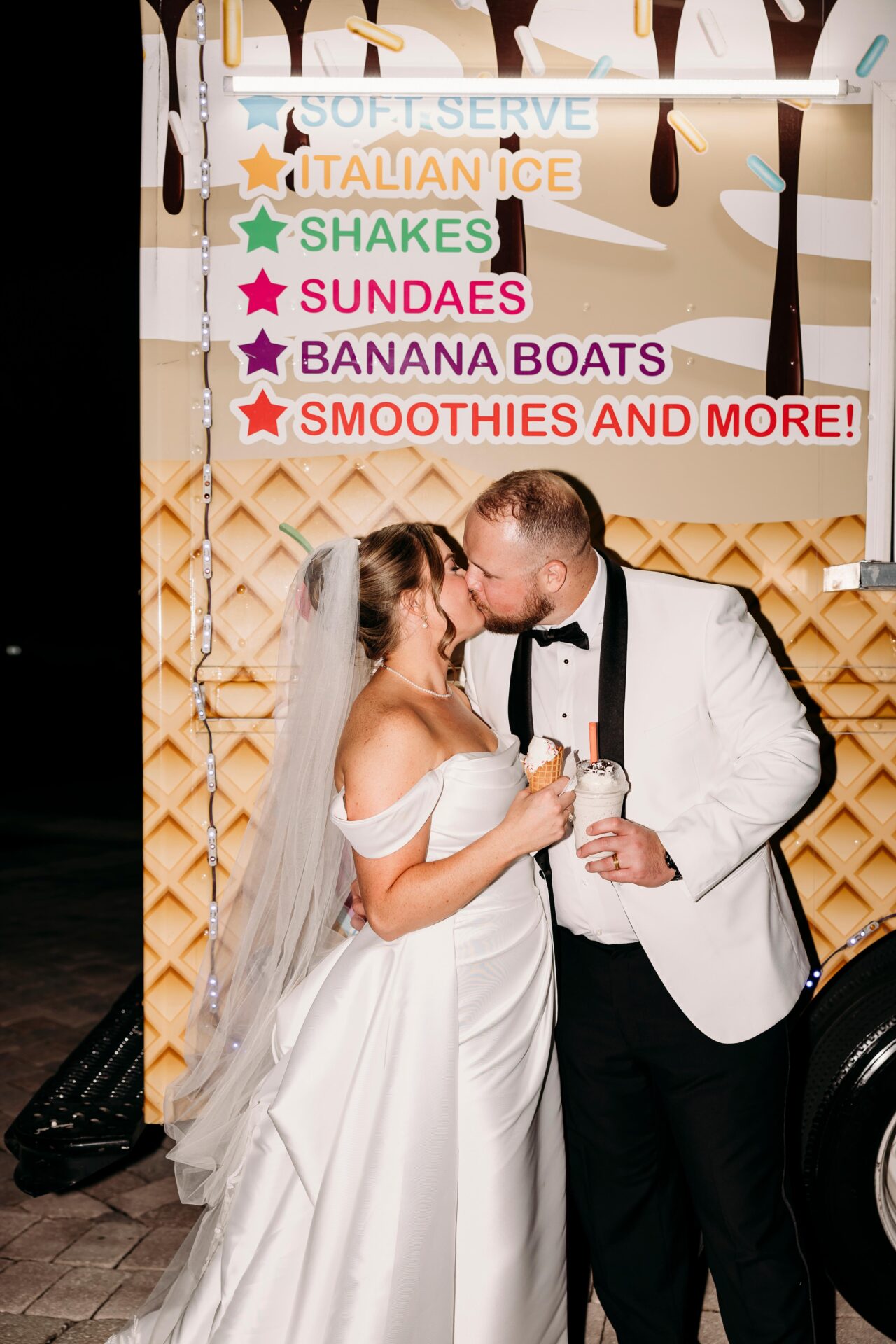 late night wedding snacks