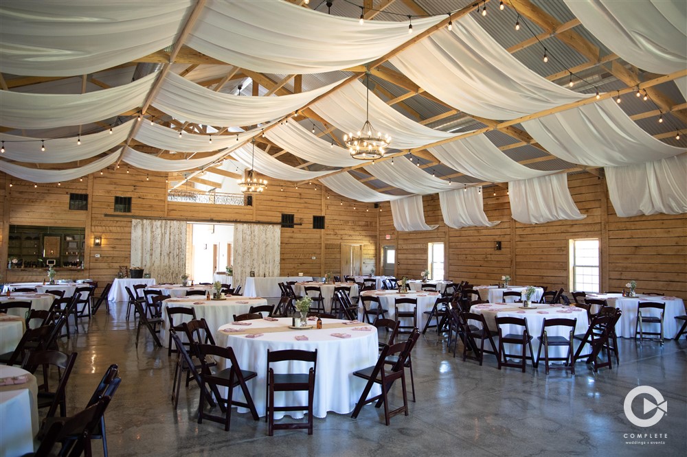 Unique Wedding Locations in Illinois - Inside Marlene's Event Barn