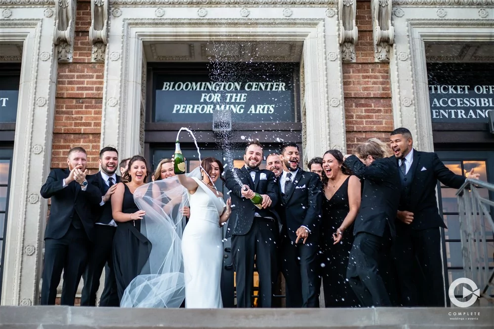 Central Illinois wedding photographers, Graysie Cook