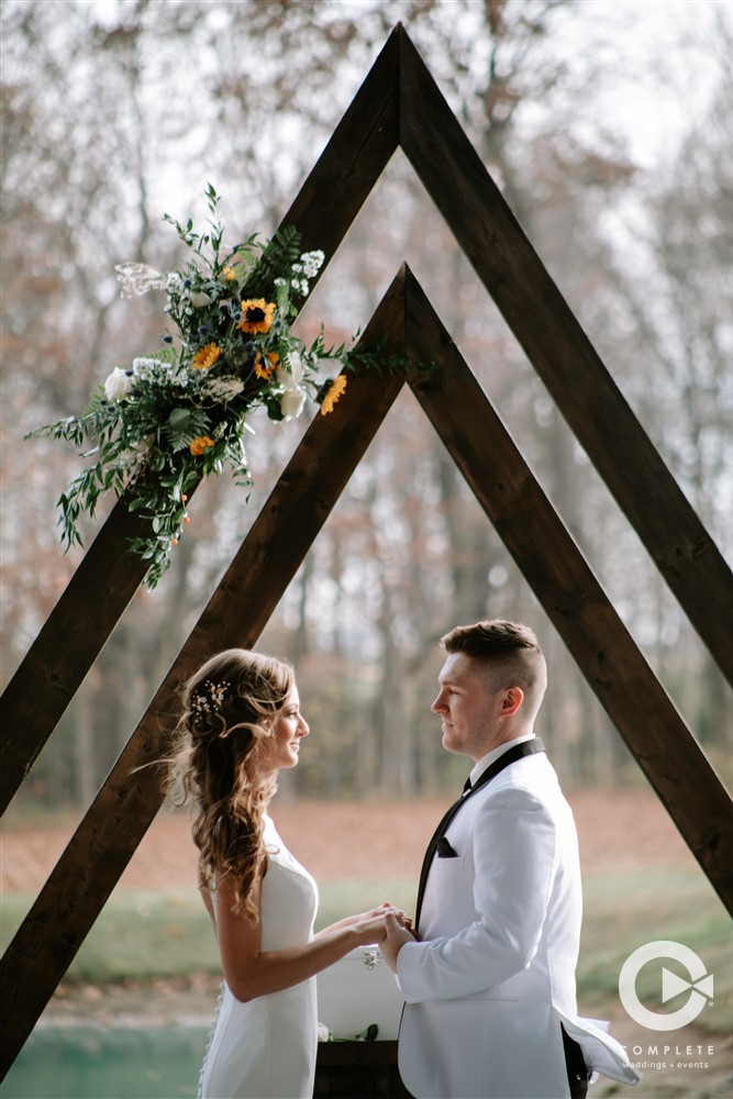 Rustic Modern Illinois Wedding, Complete Weddings + Events Photography, Boho Illinois Wedding