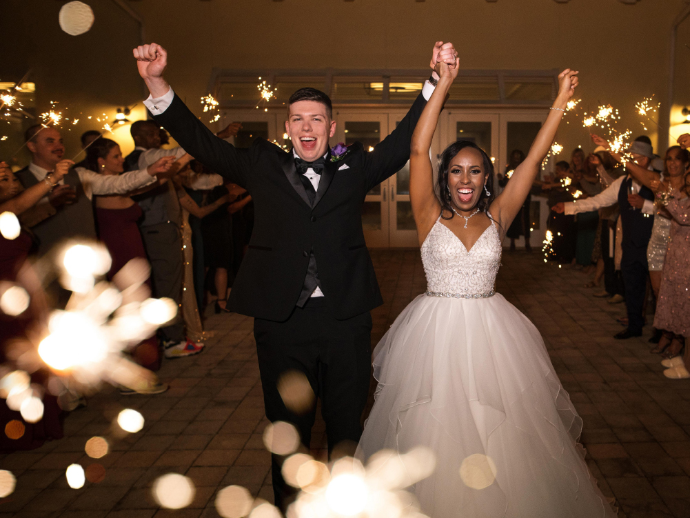 Top Closing Songs for Weddings: Let the Celebration Reach its Grand Finale!