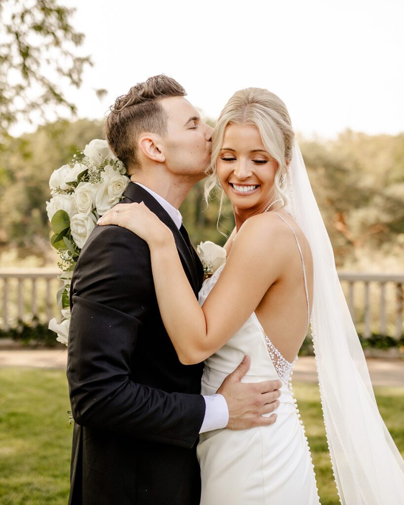 things to tell your wedding photographer
