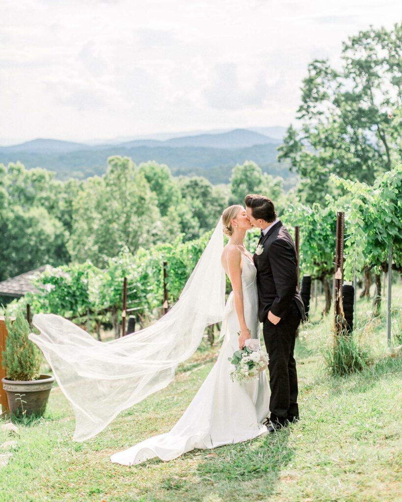 Wolf Mountain Vineyards Wedding Photos