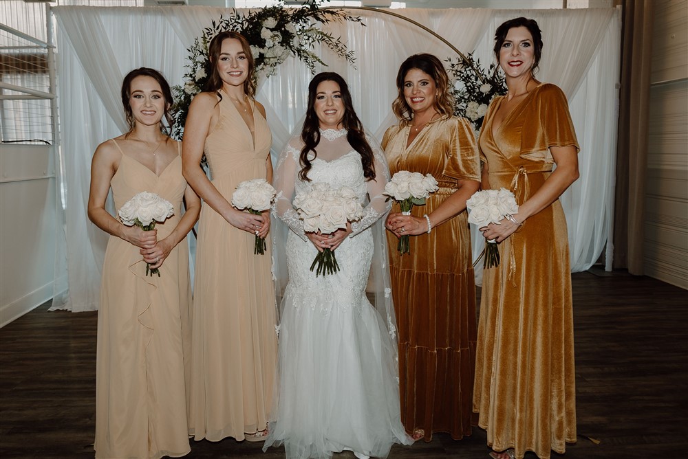 neutral winter wedding