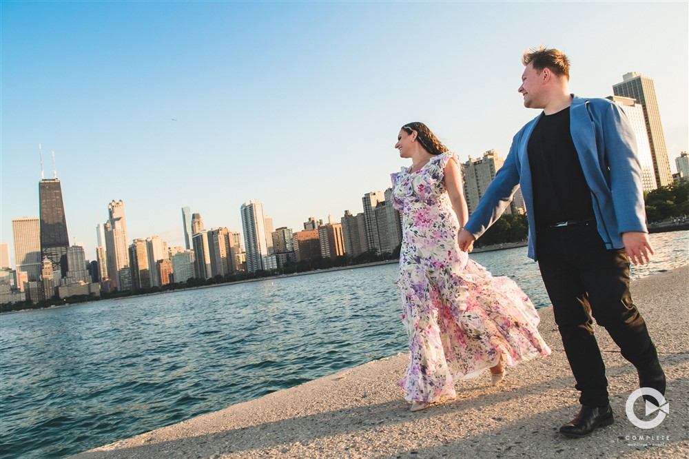 Why We Still Recommend an Engagement Session in Chicago (and Why It Matters More Than Ever)
