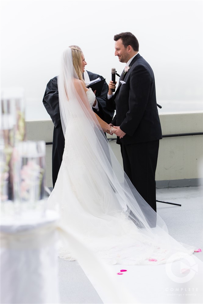 Vow Writing Tips from Wedding Experts