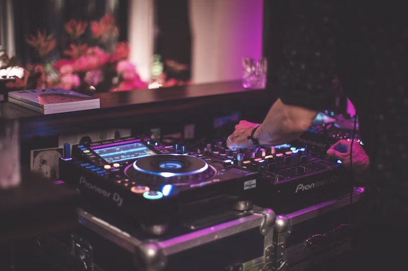 a dj gear setup