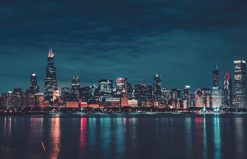 Chicago city skyline at night