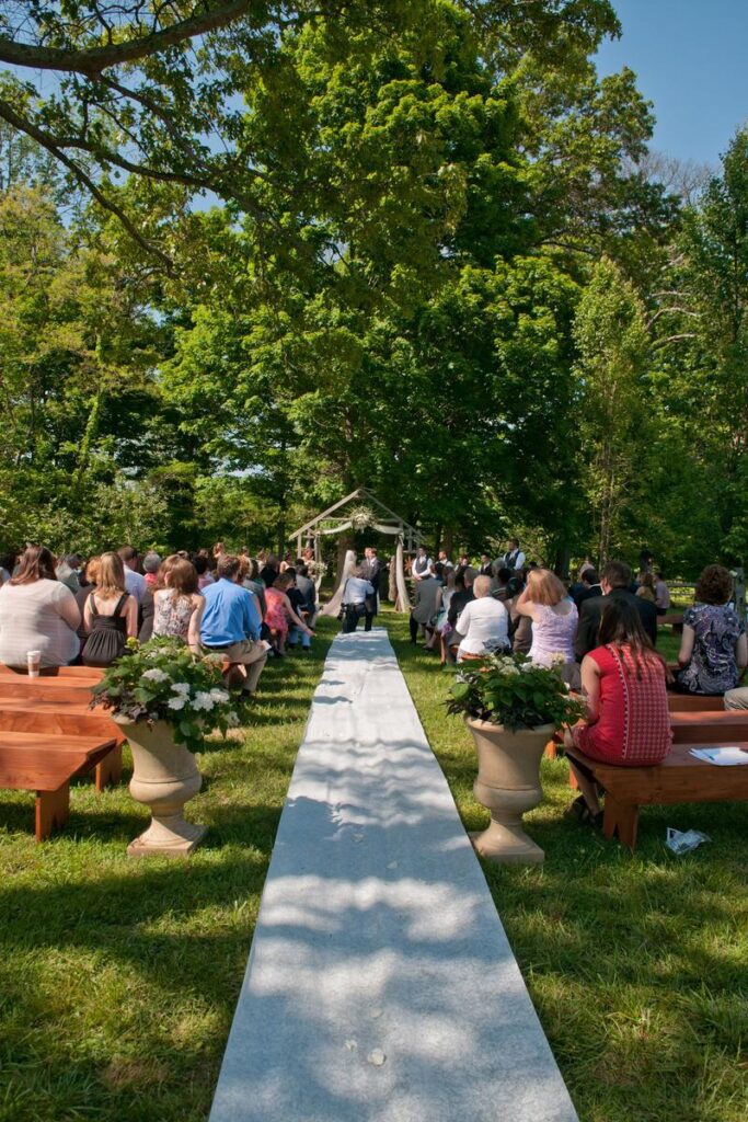 Marmalade Lily outdoor ceremony area in Loveland, Ohio.
