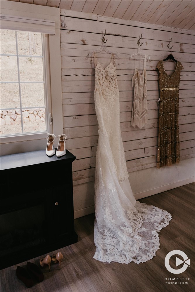 wedding dress