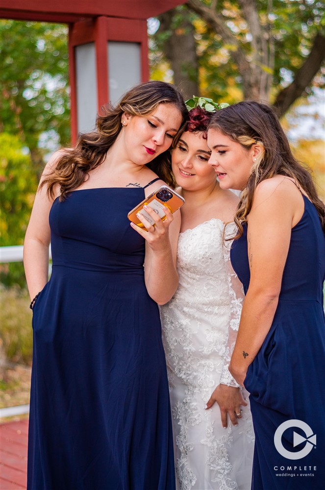 social media selfies