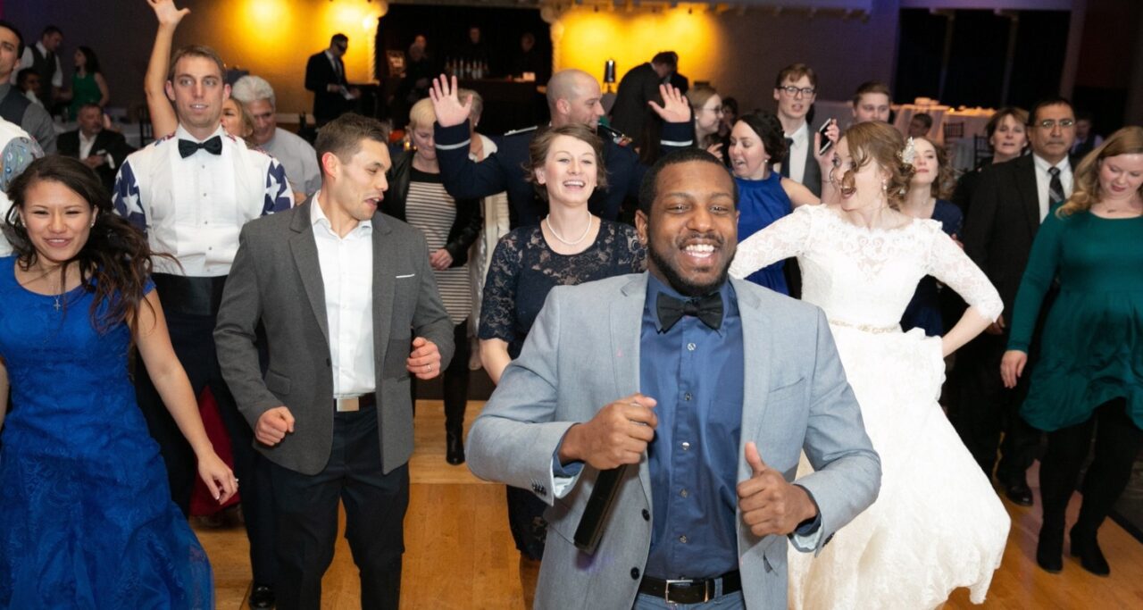 Choosing a Wedding DJ