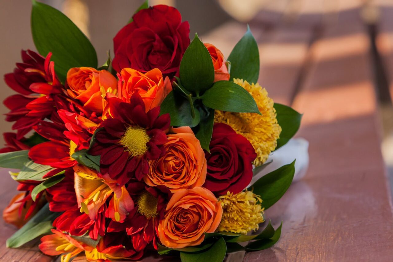 Fall wedding flowers