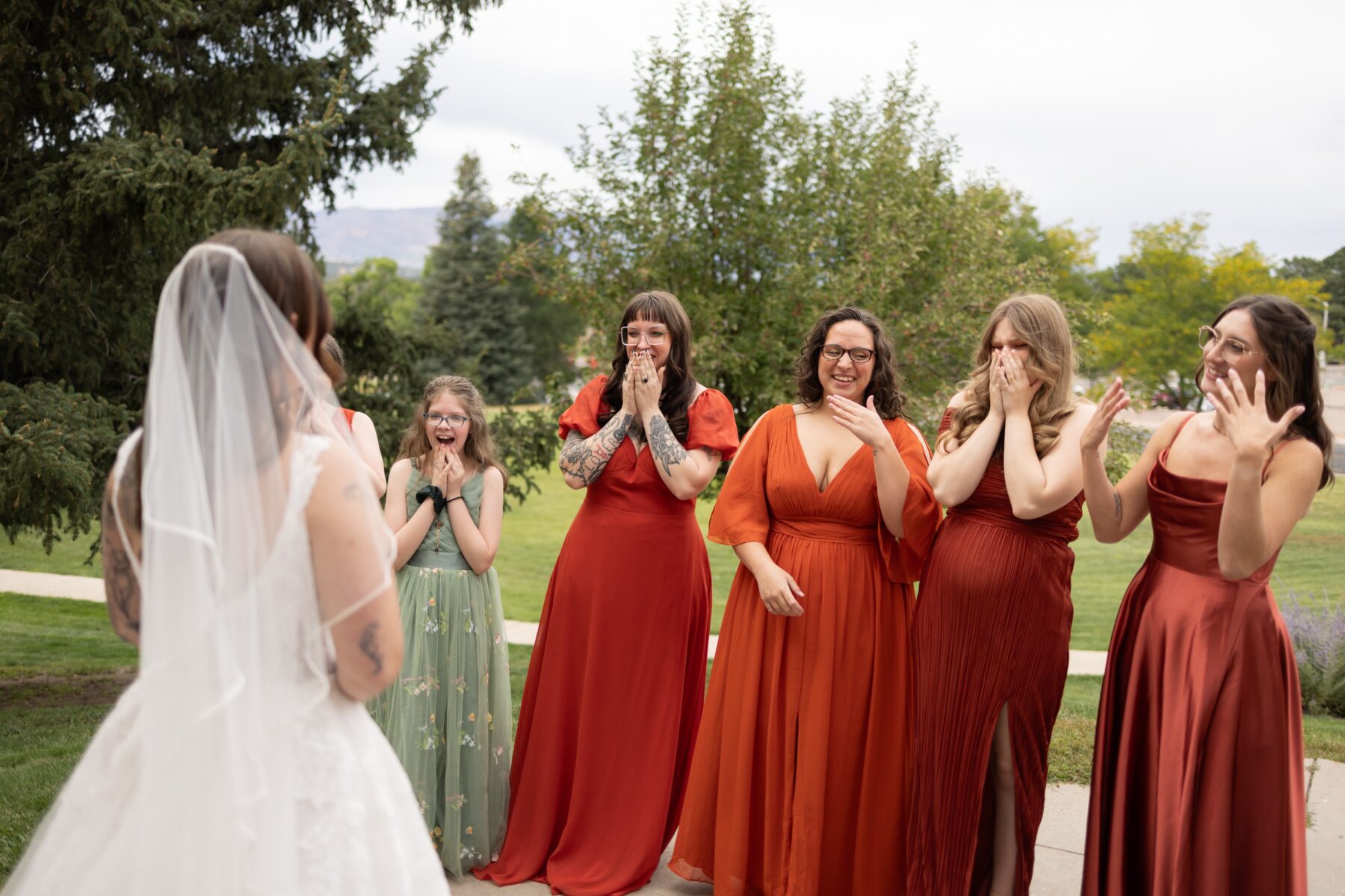 Helpful Tips for Brides on the Wedding Day | Complete Weddings + Events ...