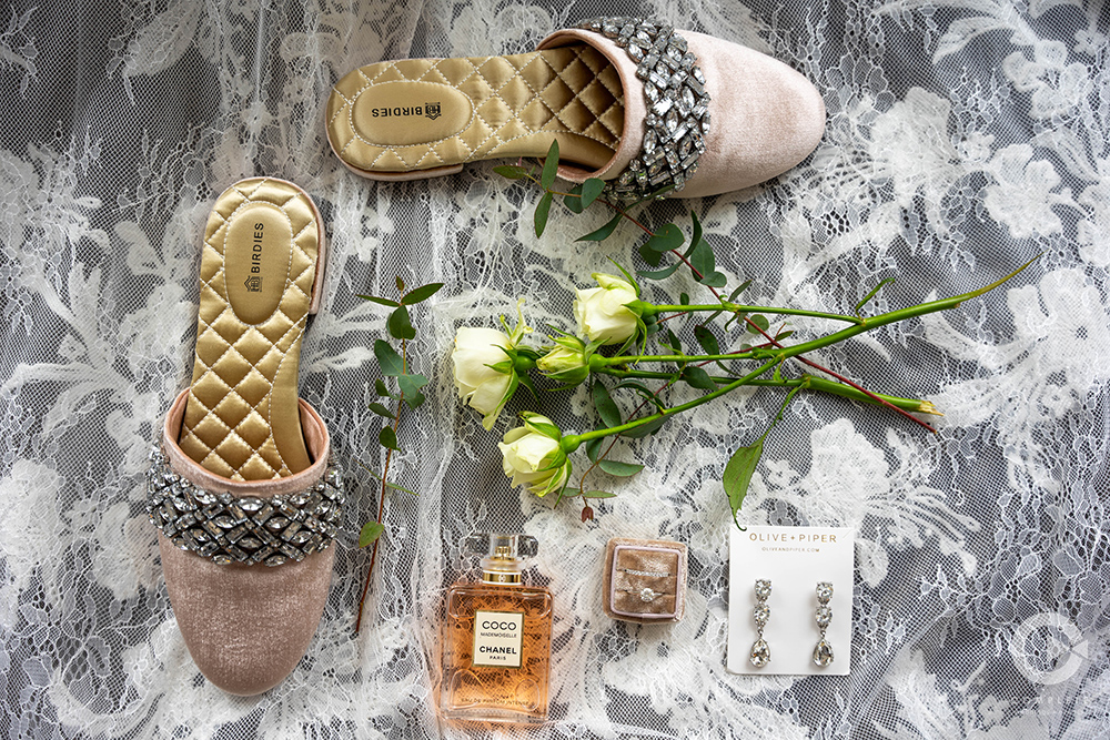 Orlando wedding photo of flats, shoes that the bride wore at her wedding near Apopka