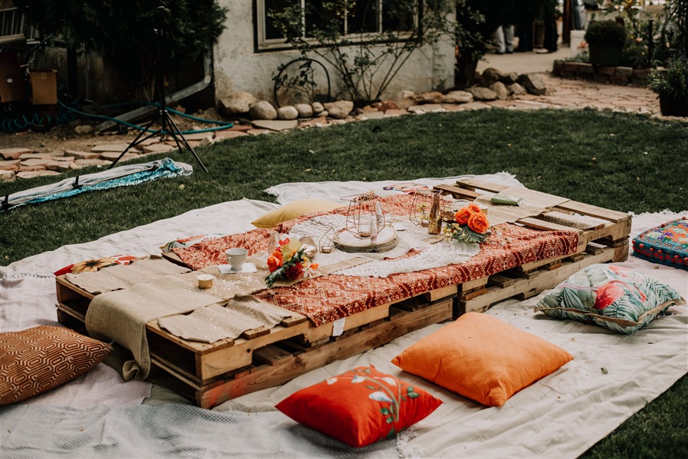 Bohemian styled wedding table unique wedding theme that will age well