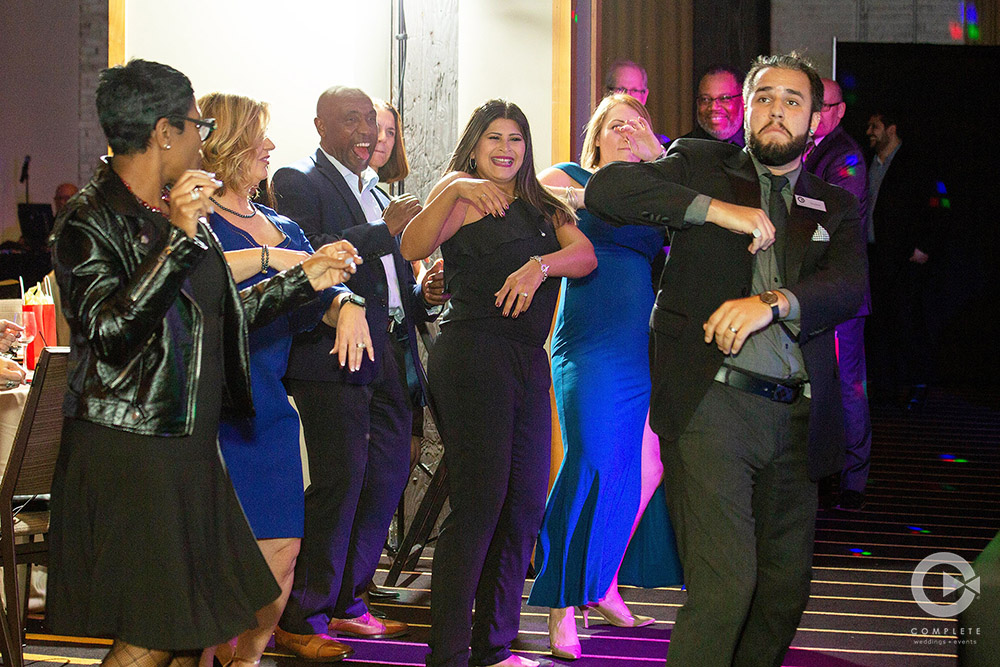 Top 10 Wedding Dance Floor Songs Columbia Wedding Photography & DJs