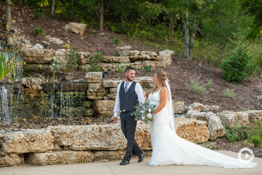 Top Wedding Reception Moments that Should Present Music