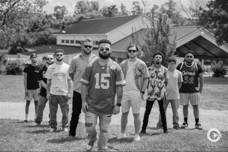 groomsmen photo