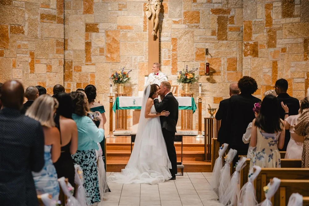 How to Make Your Wedding Guest List in Columbia