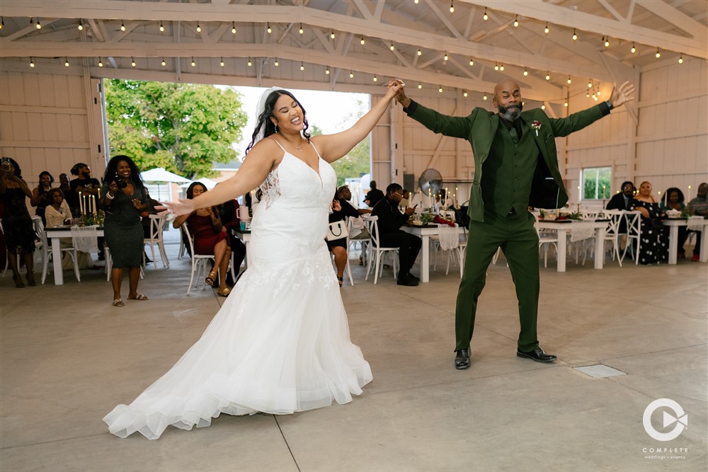 Columbus Wedding Venues with Outdoor Ceremony Space