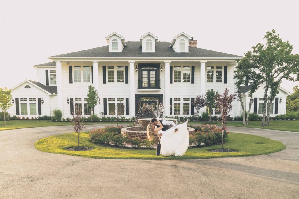 Outdoor Weddings: The Milestone Denton