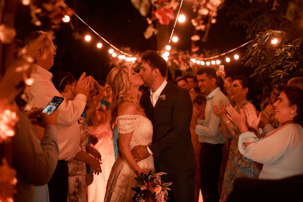 Creative Ways to Get Your Wedding Guests on the Dance Floor