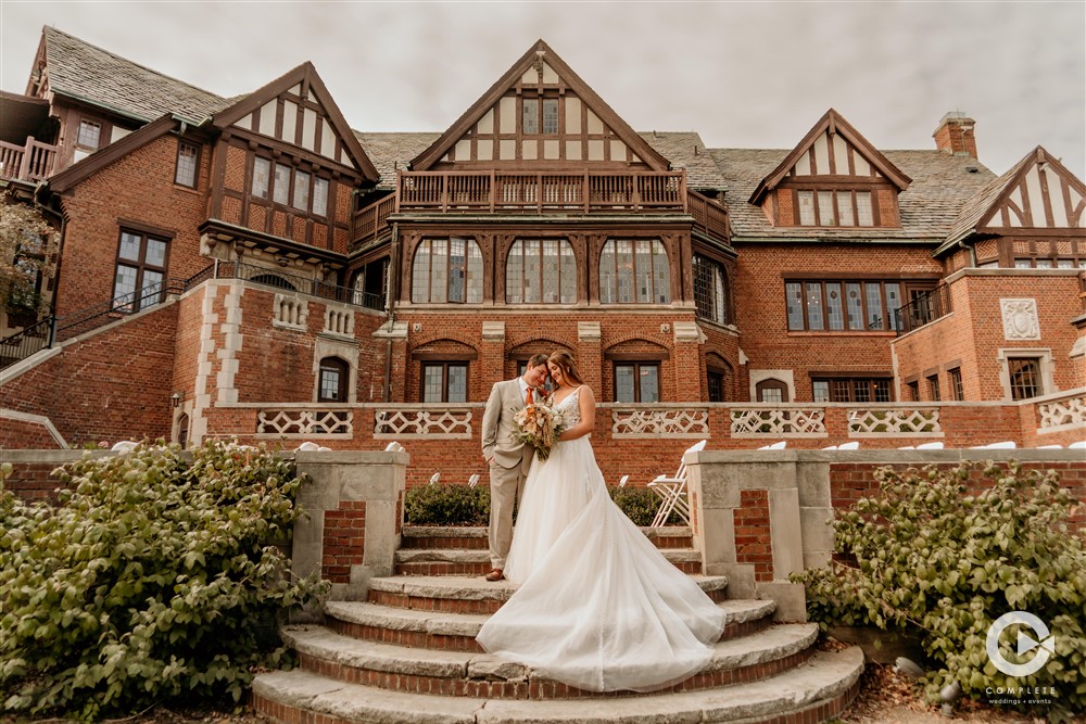 Tayler + Eric Rollins Mansion Wedding