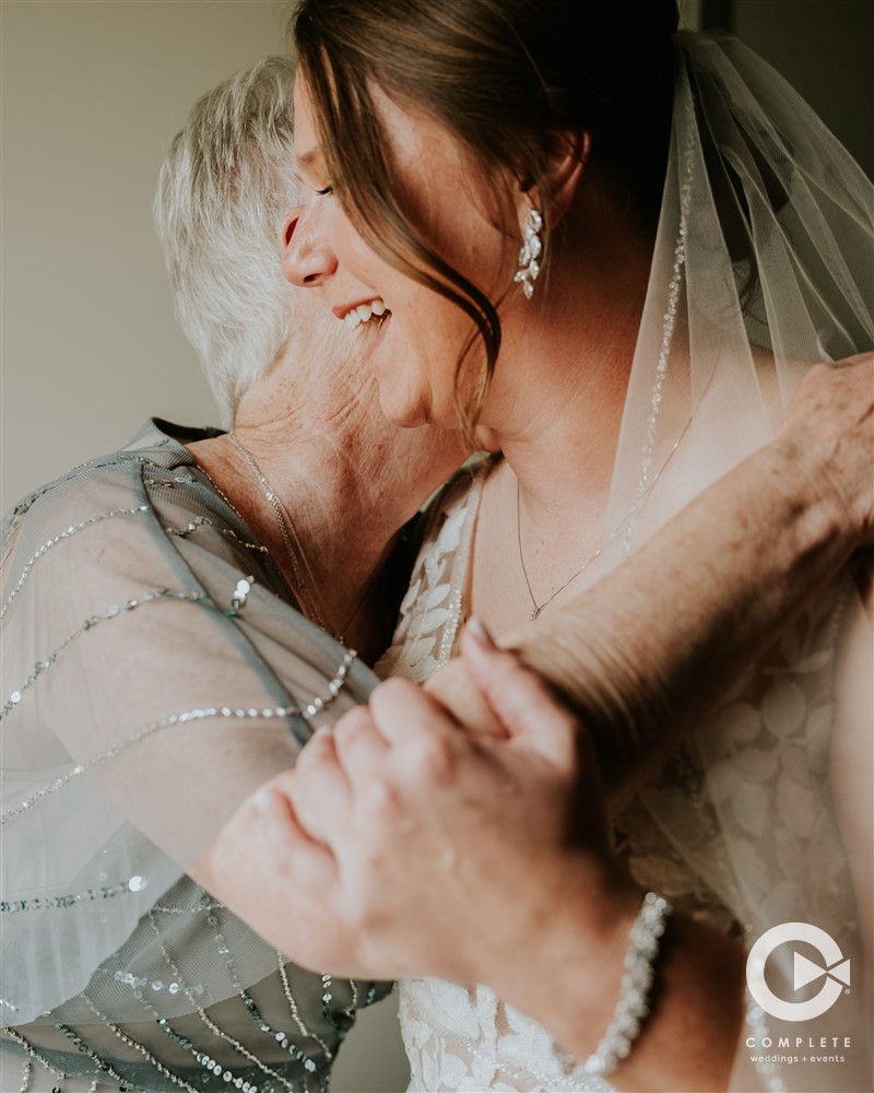 Special moment with the bride on her wedding day.