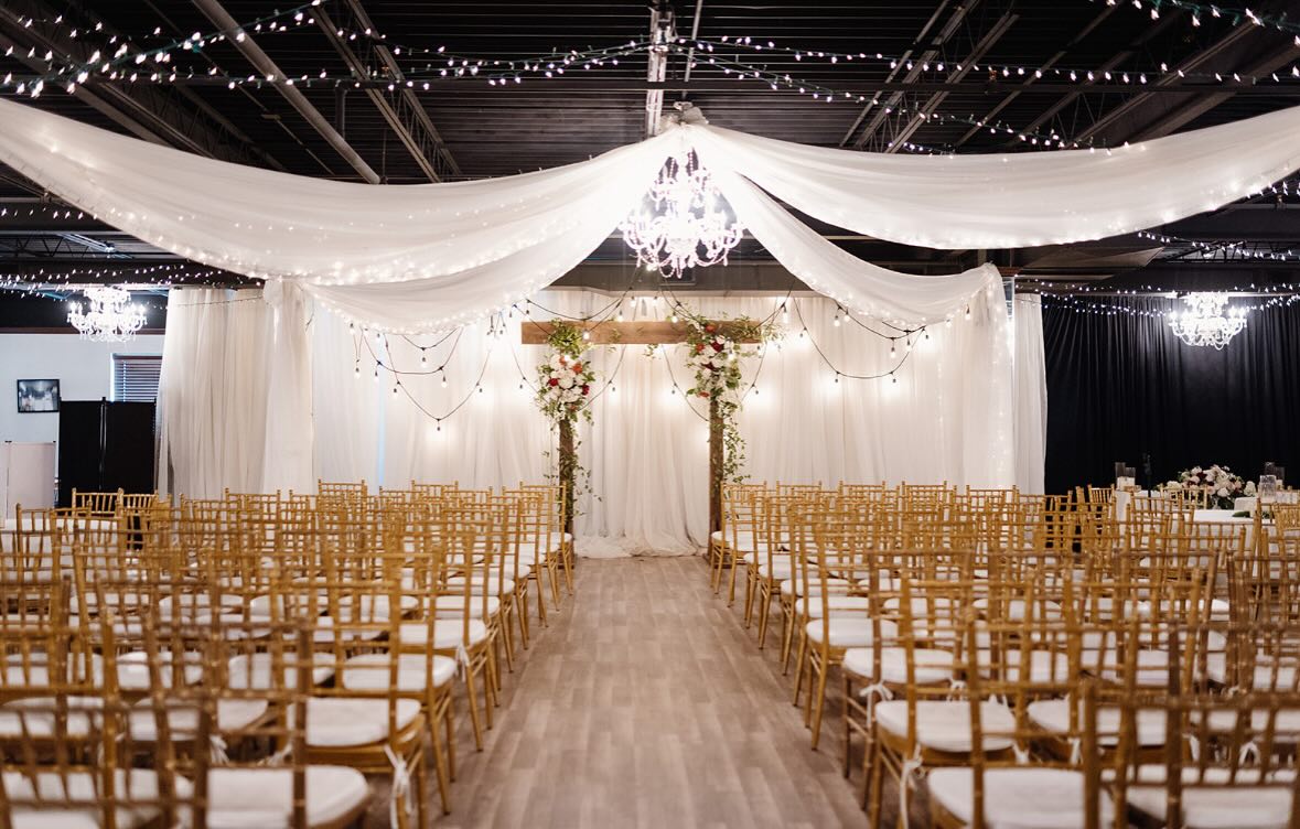 The Conservatory central iowa wedding venue