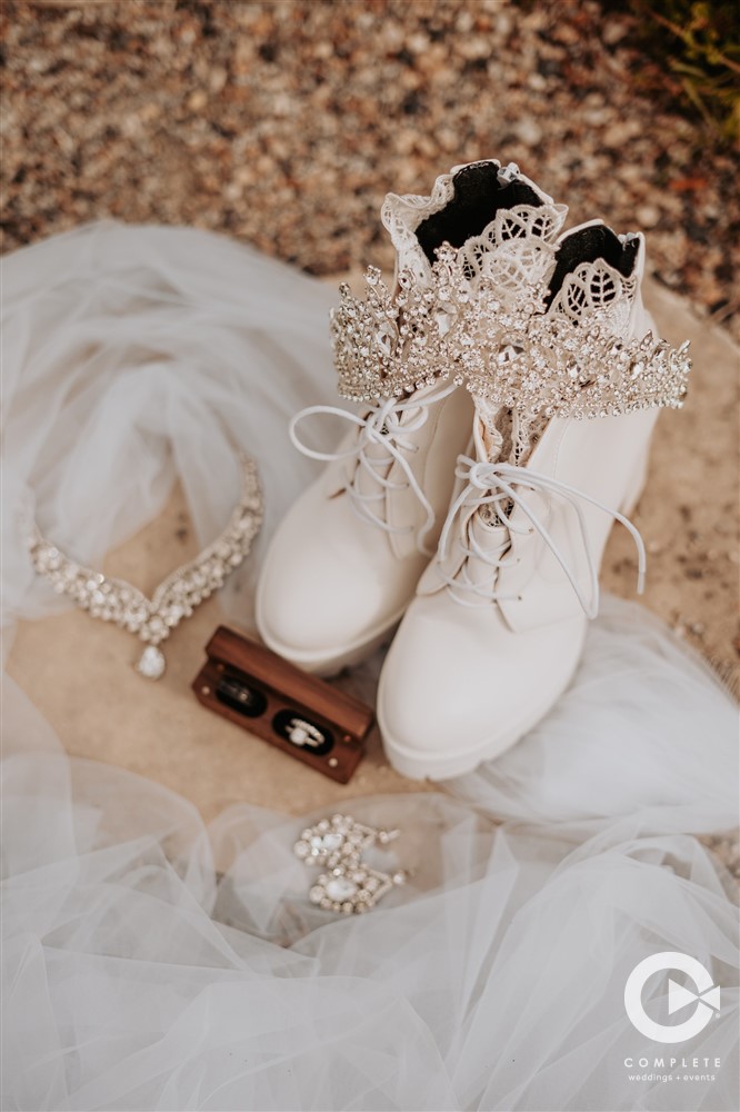 bridal layout photography