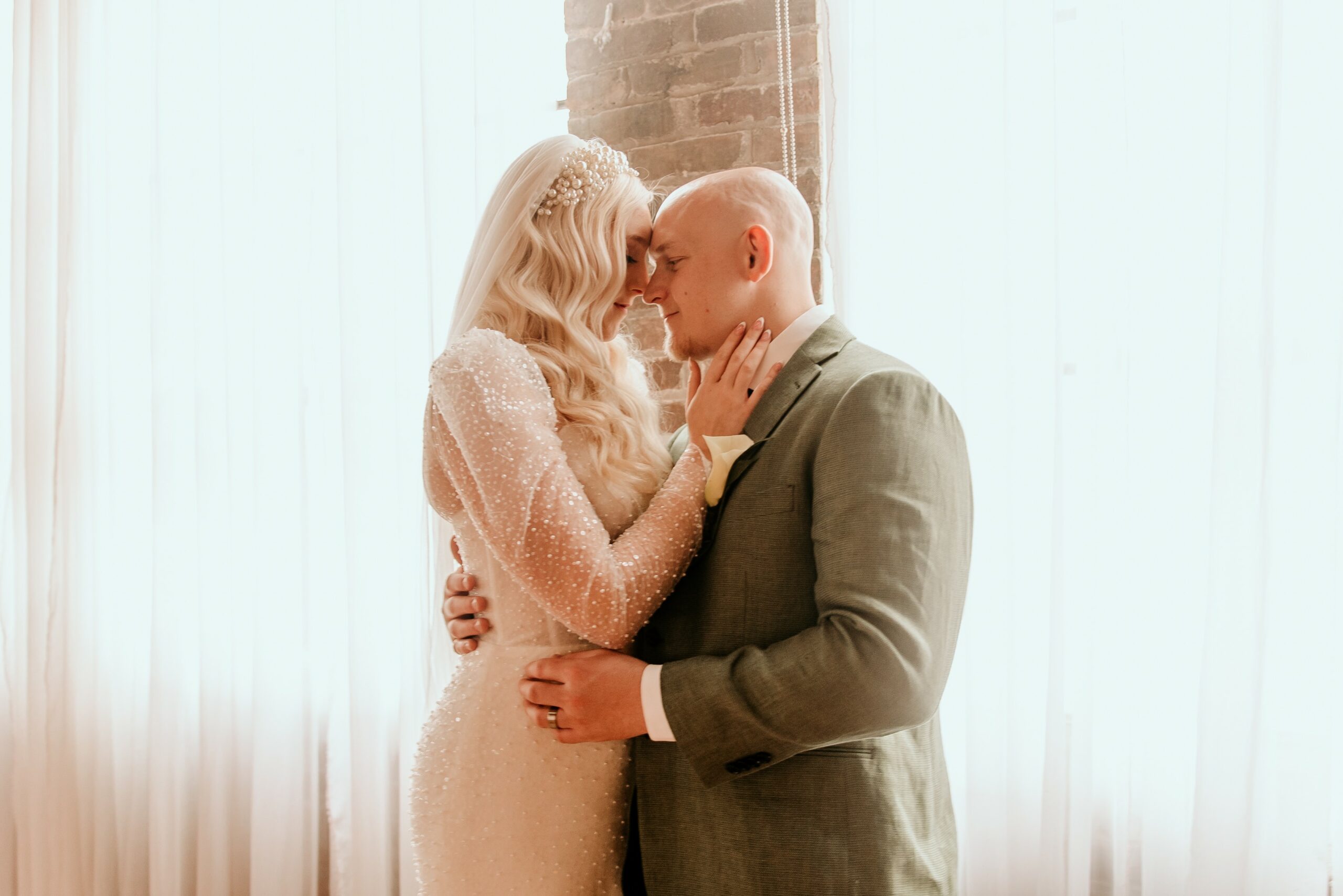 Tayler + Eric Rollins Mansion Wedding