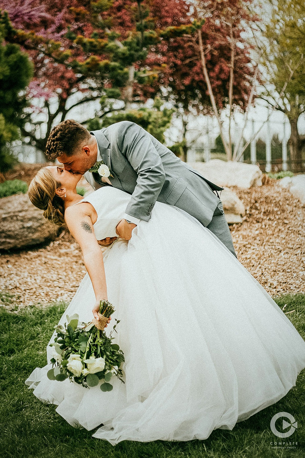 How to Choose Your Wedding Date