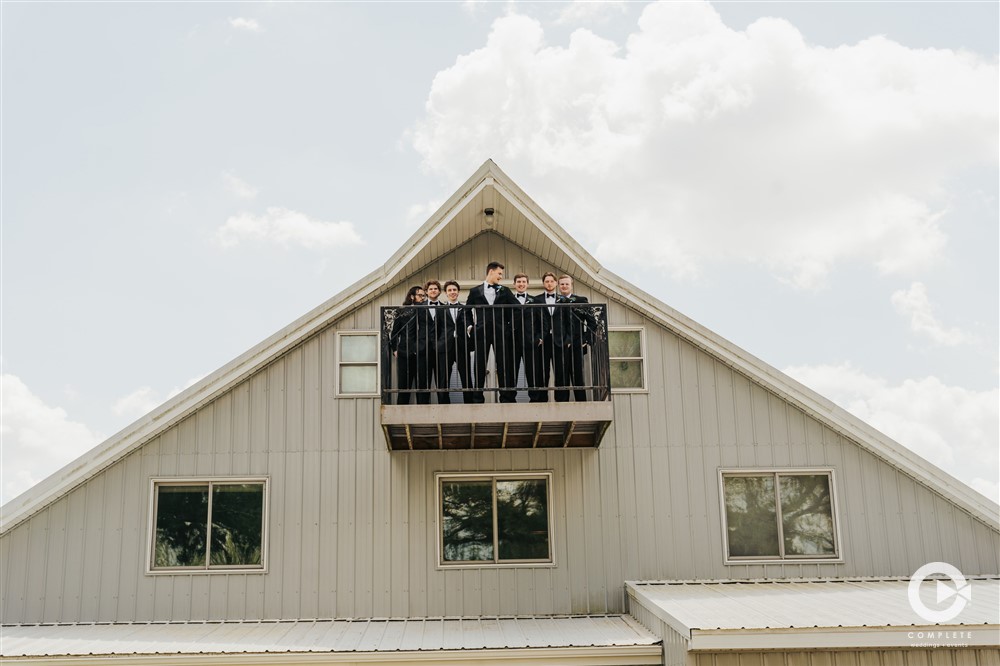 How to Plan an Unforgettable Fargo Airbnb Wedding