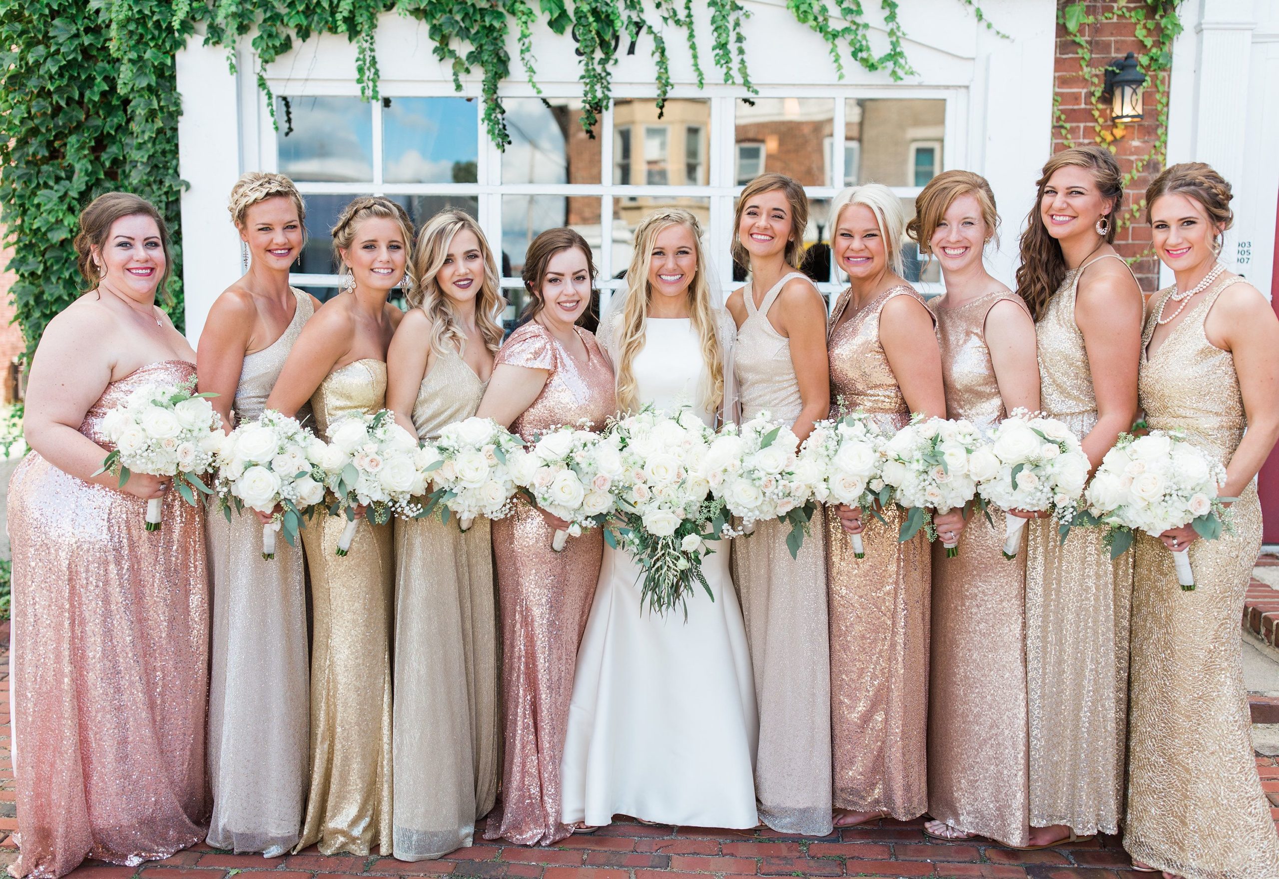 How should a bridesmaid wear her hair?