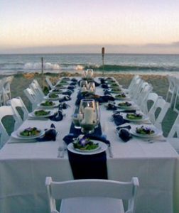 How to Choose Your Perfect Wedding Location in Miami-wedding family style seating