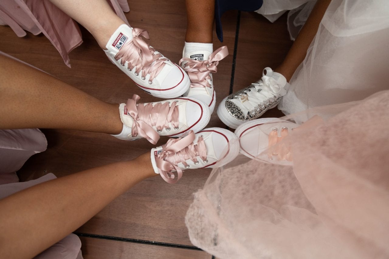 wedding party wearing converse for their wedding