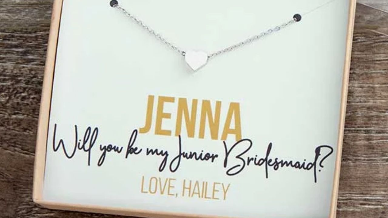 Gold Necklace - Bridesmaid gift idea
