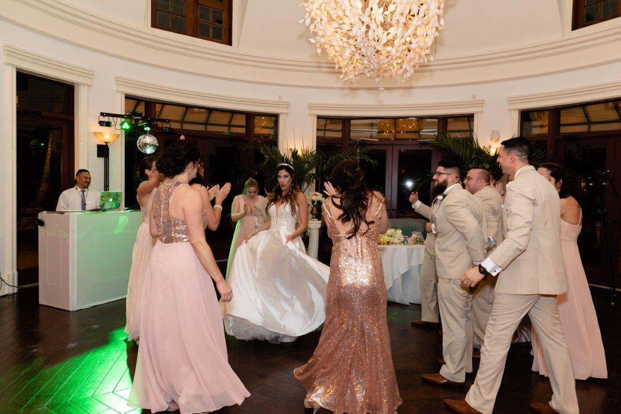 Perks of Hiring Local DJs for Weddings